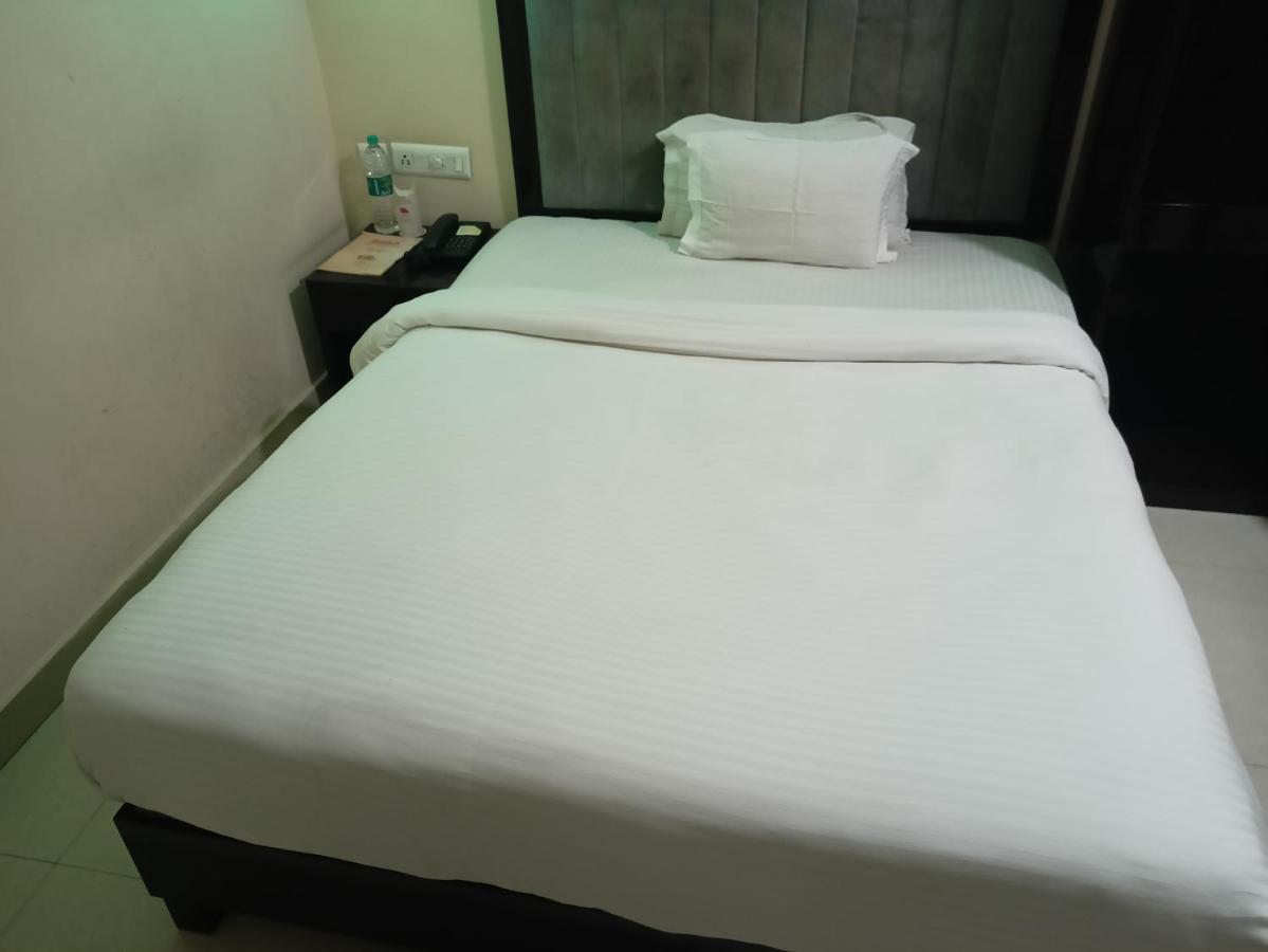 Hotel Jmd International Katihar Exterior foto