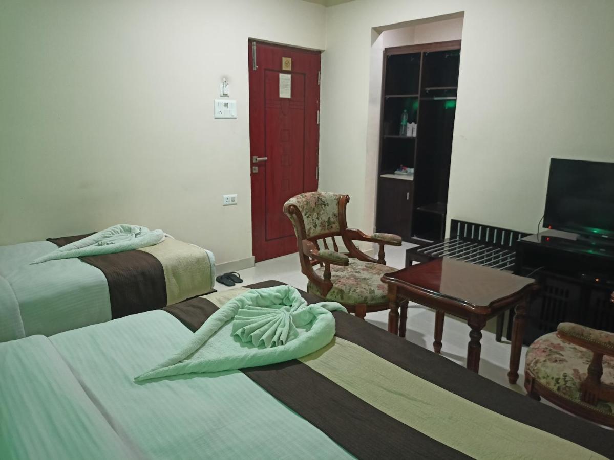 Hotel Jmd International Katihar Exterior foto